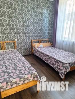 Дом 75м², 3-этажный, посуточно,