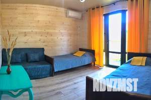 Дом 65м², 2-этажный, посуточно,