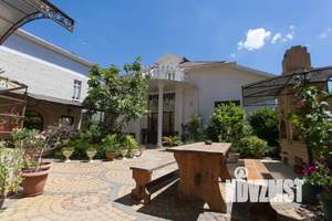 Дом 200м², 2-этажный, посуточно,