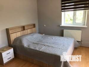 Дом 280м², 3-этажный, посуточно,