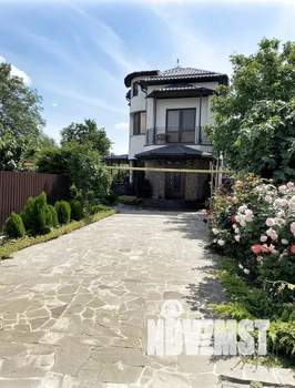 Дом 275м², 3-этажный, посуточно,