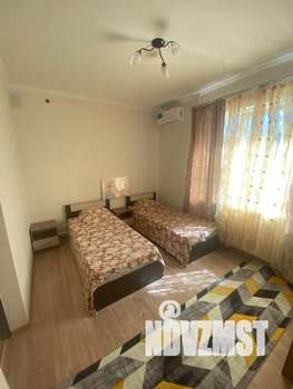 Дом 65м², 3-этажный, посуточно,