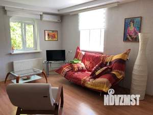 Дом 280м², 3-этажный, посуточно,