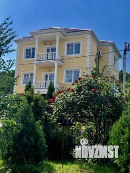 Дом 300м², 3-этажный, посуточно,