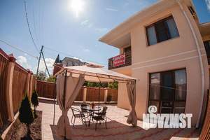 Дом 100м², 2-этажный, посуточно,