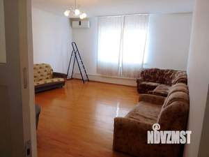 Дом 300м², 3-этажный, на длительный срок,