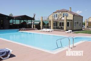 Дом 140м², 2-этажный, посуточно,