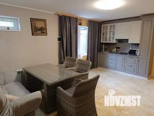 Дом 120м², 2-этажный, посуточно,