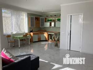 Дом 80м², 2-этажный, посуточно,