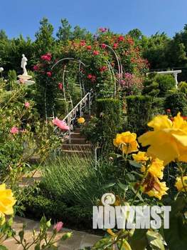 Дом 300м², 3-этажный, посуточно,