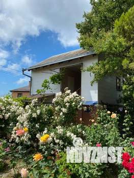 Дом 50м², 2-этажный, посуточно,