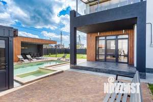 Дом 160м², 2-этажный, посуточно,