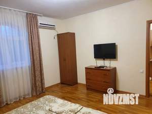 Дом 60м², 3-этажный, посуточно,