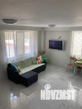 Дом 80м², 2-этажный, посуточно,