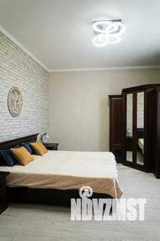 Дом 280м², 3-этажный, посуточно,