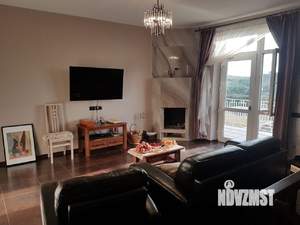 Дом 230м², 3-этажный, на длительный срок,