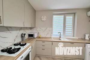 Дом 137м², 3-этажный, посуточно,