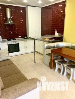 Дом 120м², 3-этажный, посуточно,