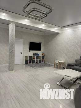 Дом 140м², 4-этажный, посуточно,