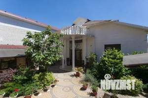 Дом 200м², 2-этажный, посуточно,