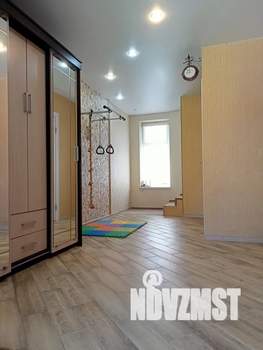 Дом 150м², 3-этажный, посуточно,