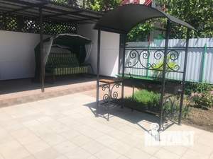 Дом 40м², 2-этажный, посуточно,