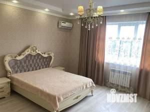 Дом 200м², 2-этажный, посуточно,