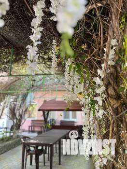 Дом 400м², 3-этажный, посуточно,