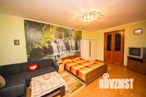 Дом 120м², 3-этажный, посуточно,