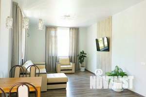 Дом 53м², 2-этажный, посуточно,