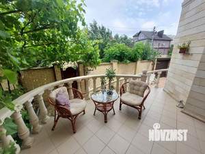 Дом 274м², 2-этажный, участок 3 сот.