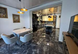 Дом 310м², 2-этажный, участок 6 сот.