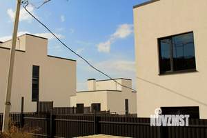 Дом 198м², 2-этажный, участок 3 сот.