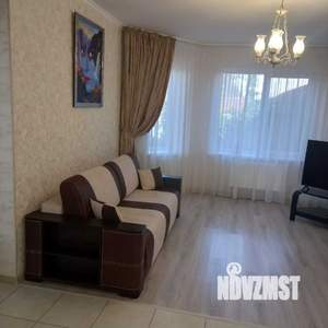 Дом 141м², 2-этажный, участок 4 сот.