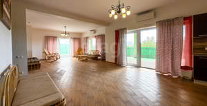 Дом 421м², 2-этажный, участок 6 сот.