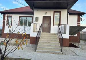 Дом 220м², 2-этажный, участок 13 сот.