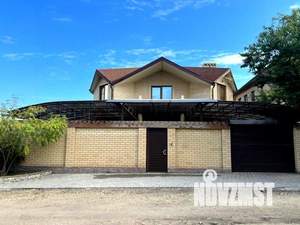 Дом 358м², 3-этажный, участок 358 сот.