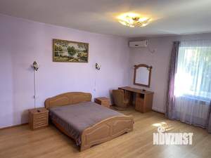 Дом 170м², 2-этажный, участок 7 сот.