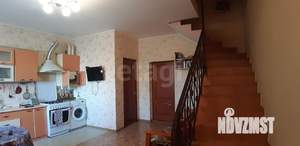 Таунхаус 180м², 4-этажный, участок 10 сот.