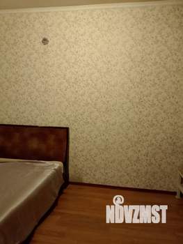 Дом 260м², 3-этажный, участок 6 сот.