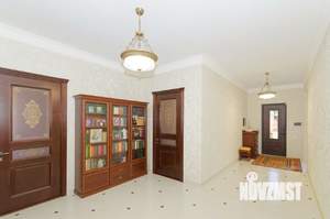 Дом 216м², 1-этажный, участок 9 сот.