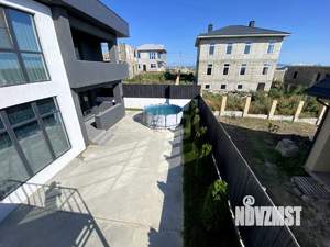 Дом 360м², 2-этажный, участок 6 сот.