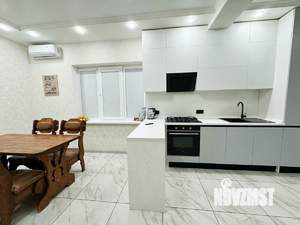 Дом 150м², 2-этажный, участок 4 сот.