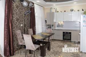 Дом 117м², 2-этажный, участок 3 сот.