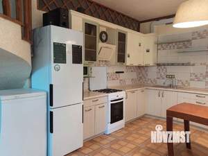 Дом 255м², 2-этажный, участок 9 сот.