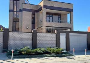 Дом 310м², 2-этажный, участок 6 сот.