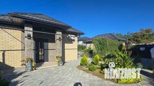 Коттедж 180м², 1-этажный, участок 9 сот.