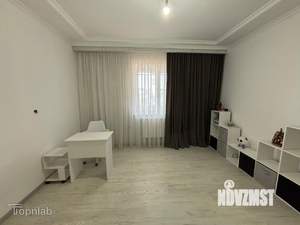 Дом 168м², 2-этажный, участок 4 сот.