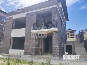 Коттедж 257м², 3-этажный, участок 4 сот.