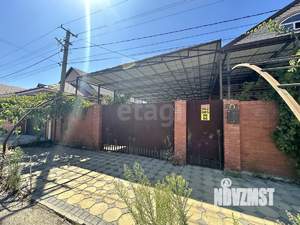 Дом 260м², 2-этажный, участок 6 сот.